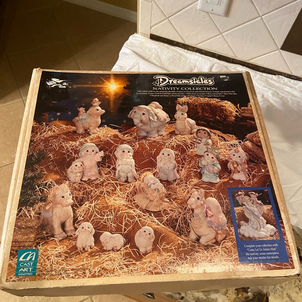Dreamsicles Vintage Nativity set